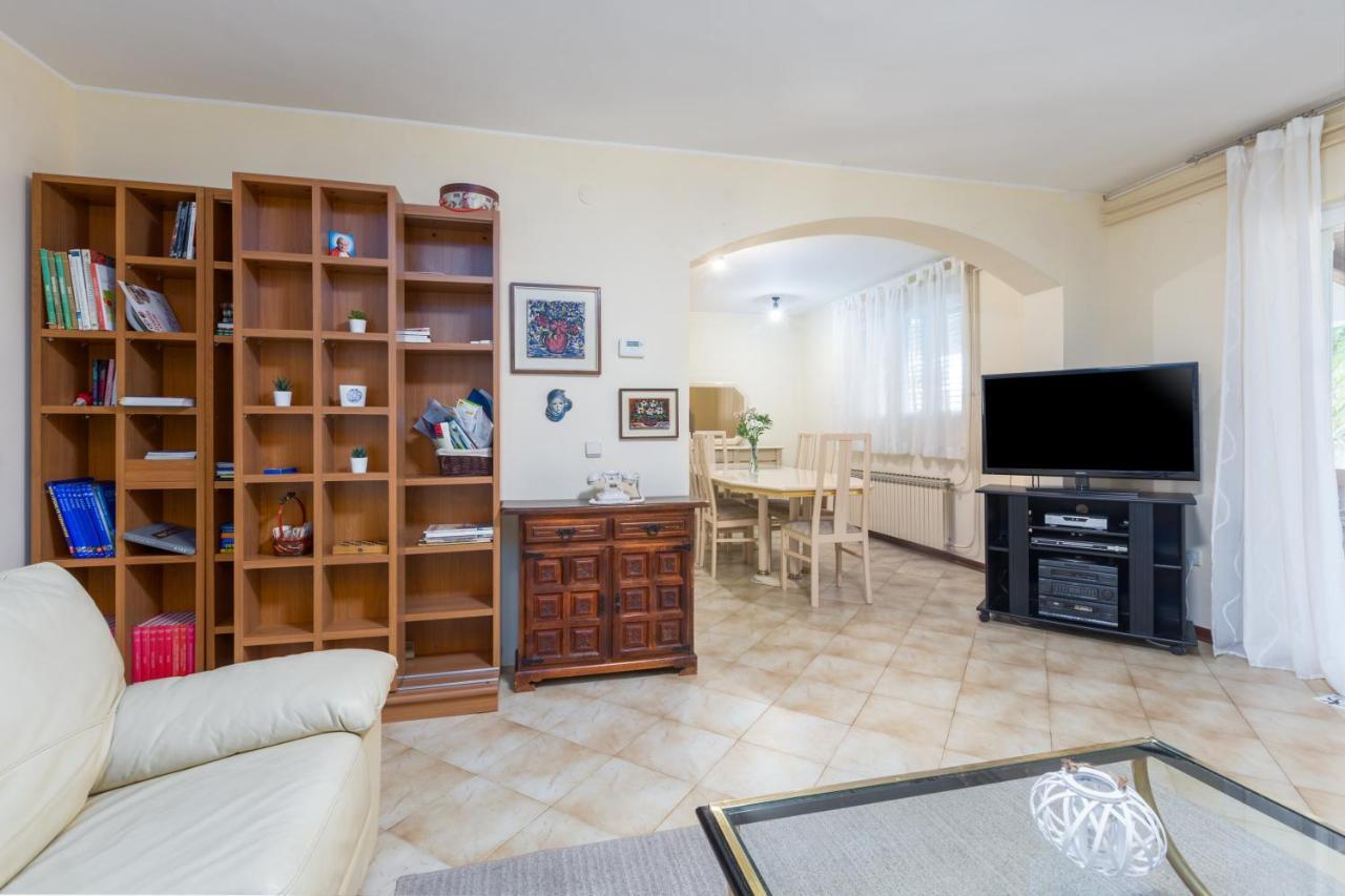 Vila Renata بولا المظهر الخارجي الصورة